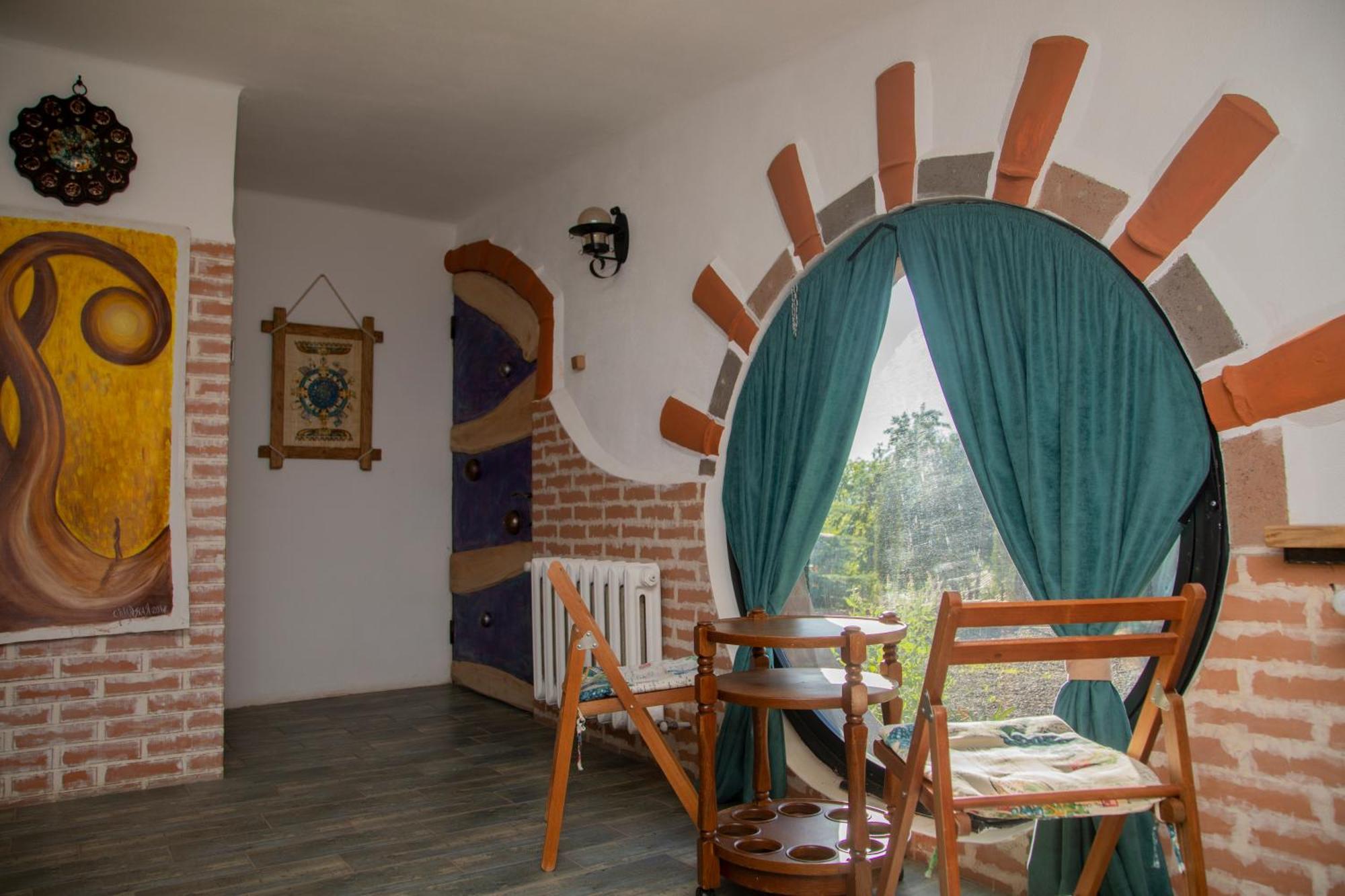 Art Chalet Akhaltsikhe  Rum bild